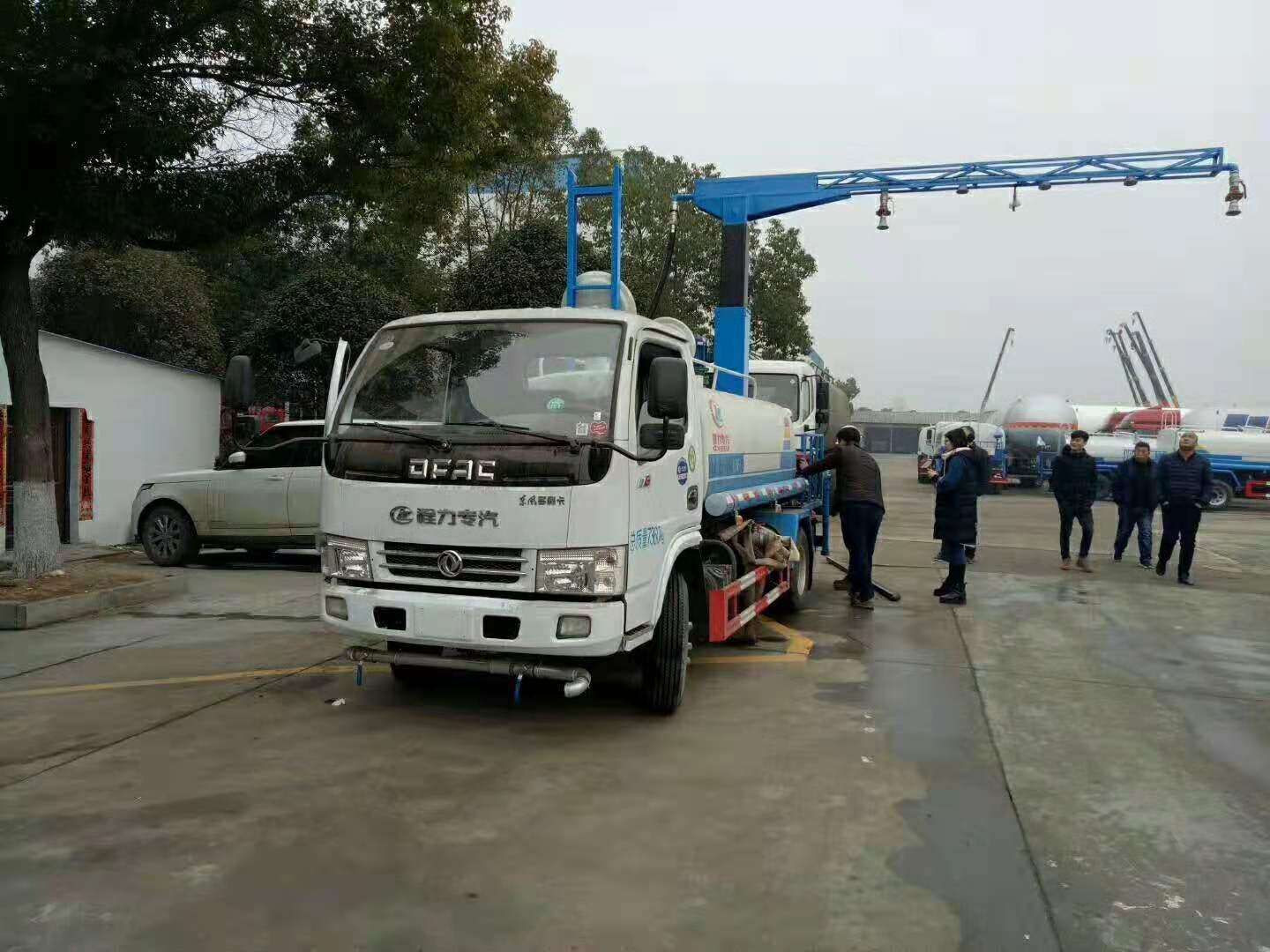 今日推荐――东风5吨铁路专用抑尘车