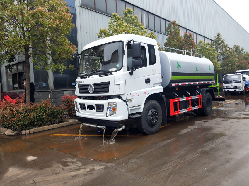 工地洒水车在哪里-洒水车-洒水车买价格便宜